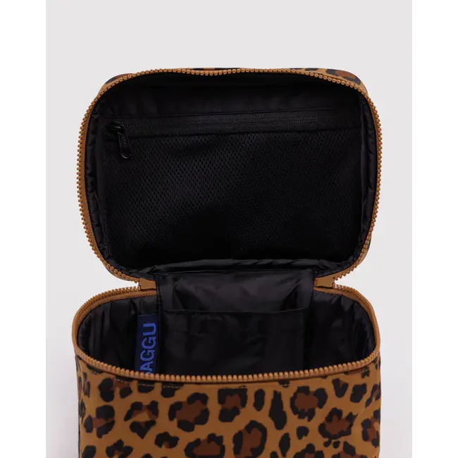 Baggu Large Cosmetic Case- Leopard