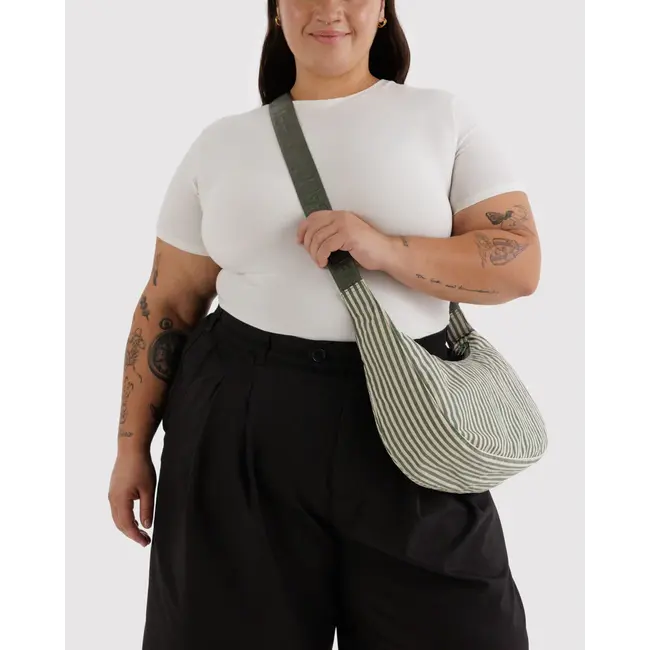 Baggu Medium Nylon Crescent Bag- Sage Stripe