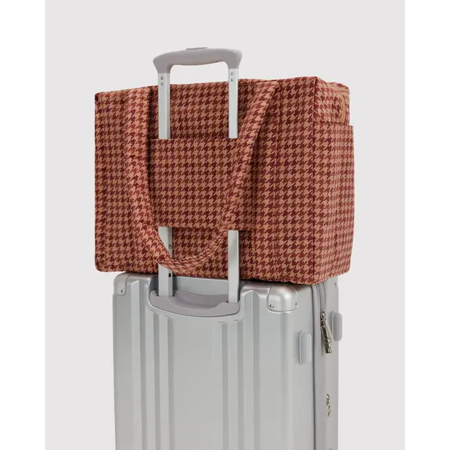 Baggu Small Cloud Carry-On - Tan Houndstooth