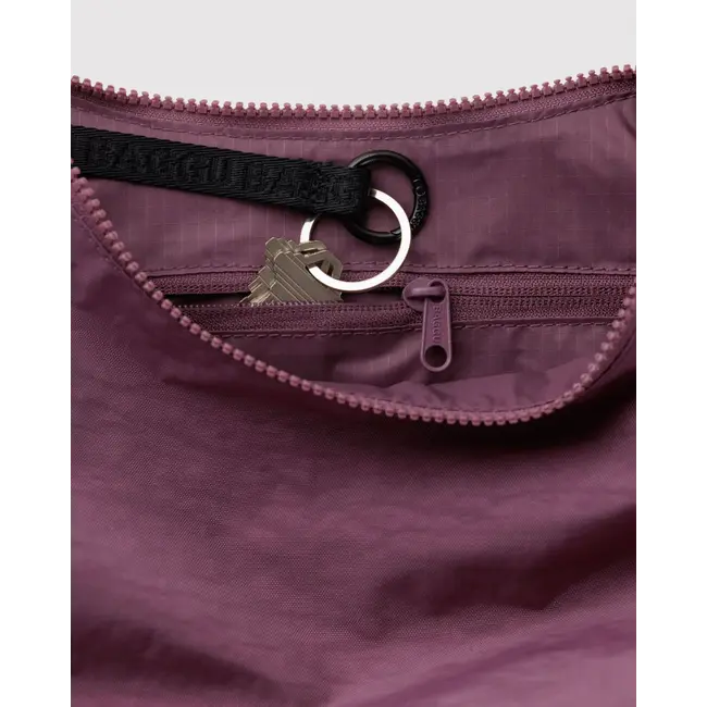 Baggu Medium Nylon Crescent Bag - Wild Plum