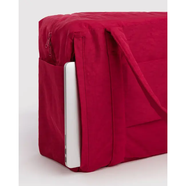 Baggu Cloud Carry-on - Cherry