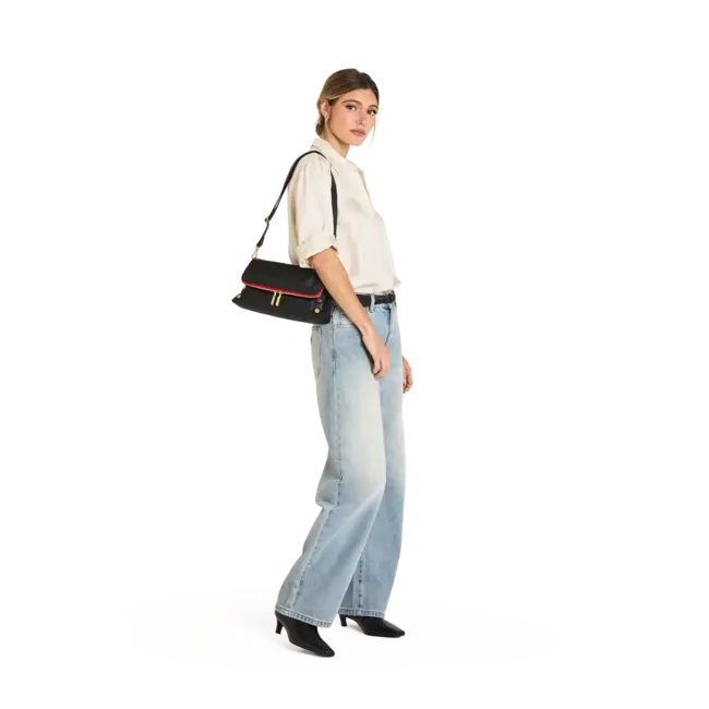 Hammitt Beverly Med- Black-BG- Red Zip