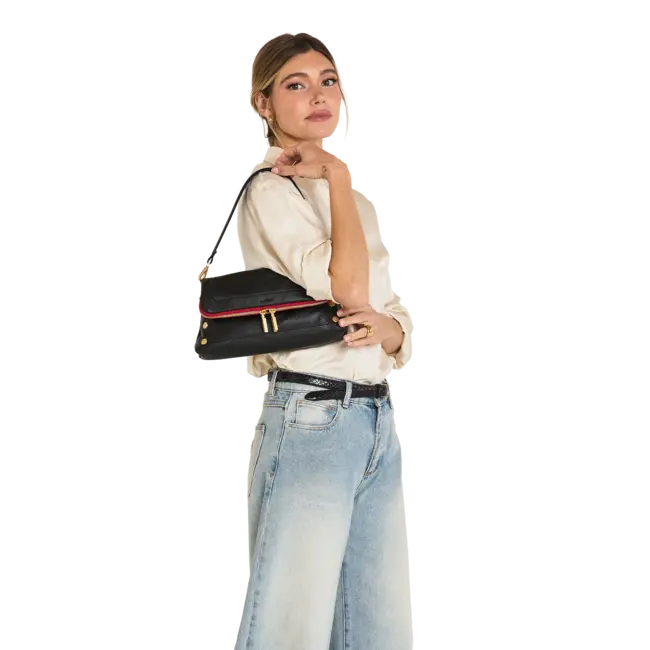 Hammitt Beverly Med- Black-BG- Red Zip