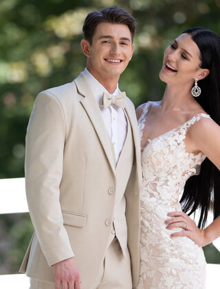 Essential  Jacket - Youth- Tan