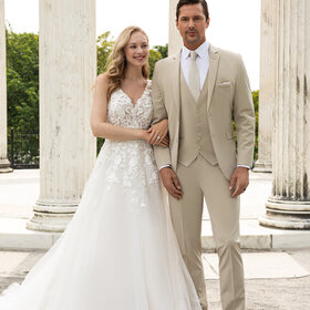 Essential  Vest - Tan