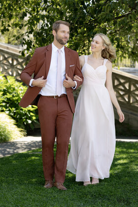 Essential  Pants - Rust