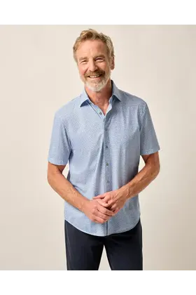 Johnnie O - Short Sleeve Hangin Out Button Up Shirt- Waylan - Maliblu