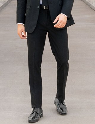 Essential  Pants - Black