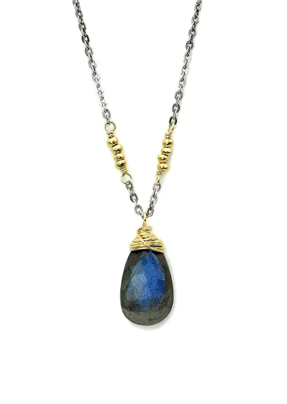 J & I Jewelry 14K Gold Labradorite Pear Necklace