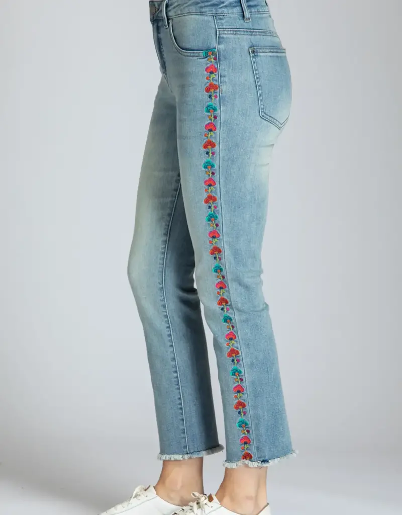 APNY Olivia Straight Leg Crop Jeans With Floral Embroidery
