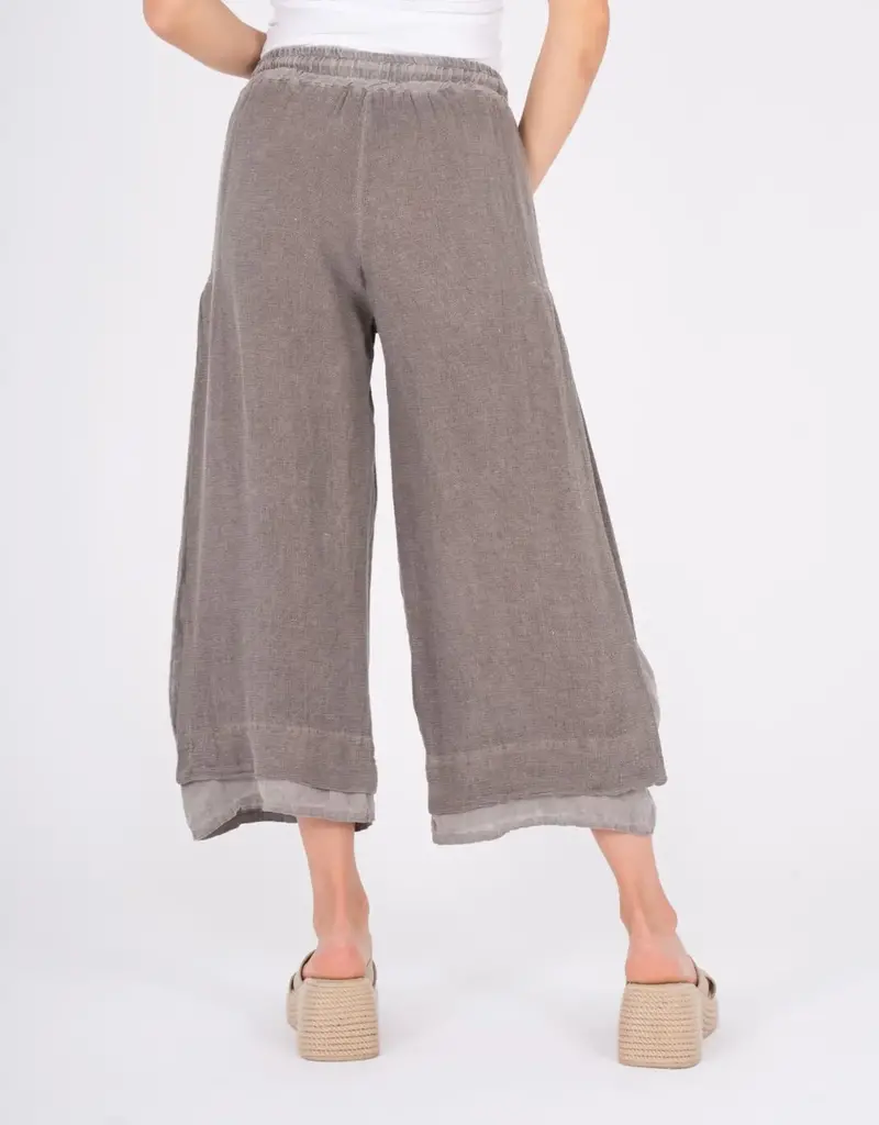 M Made In Italy Wide Leg Crop Pants