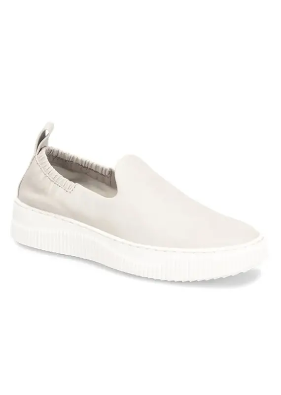 Sofft Fana Slip-On Sneakers