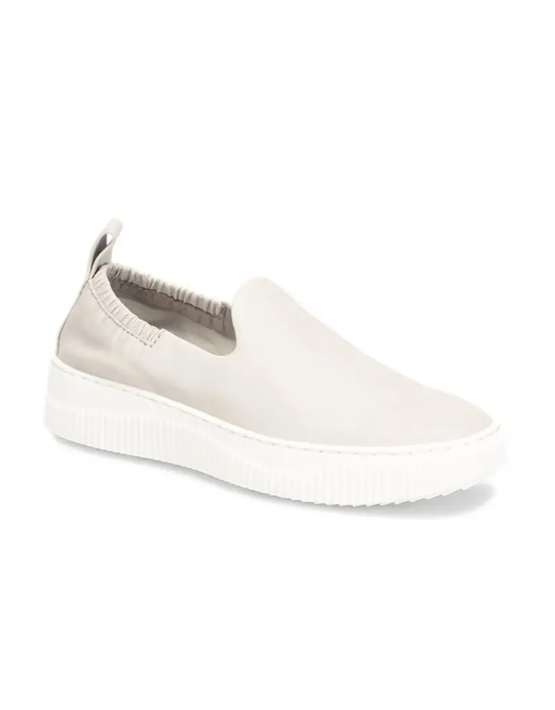 Sofft Fana Slip-On Sneakers