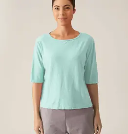 Cut Loose Elbow Sleeve Top