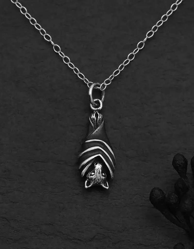 Nina Designs 18 Inch Hanging Bat Necklace