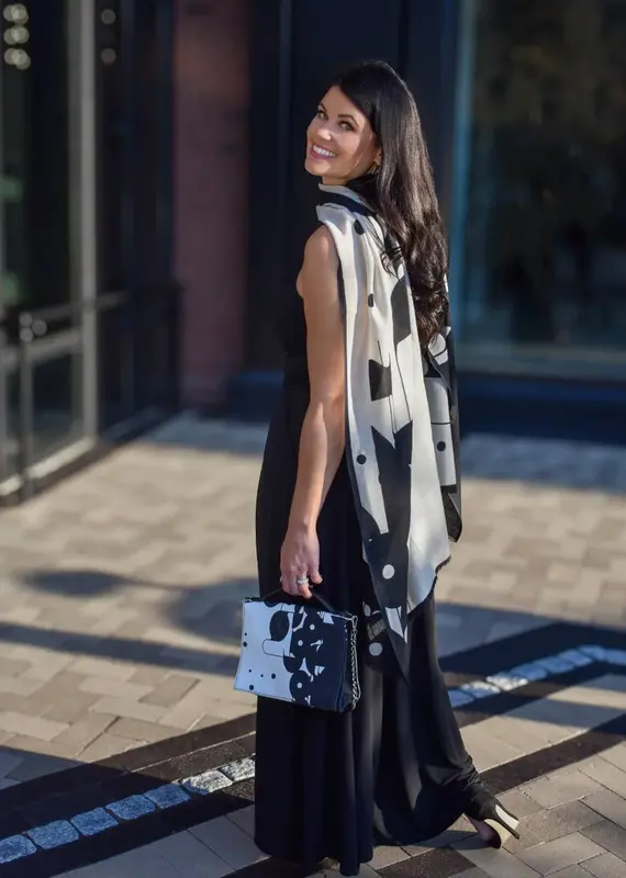 Dupatta Designs Klaus Contemporary Wool Scarf