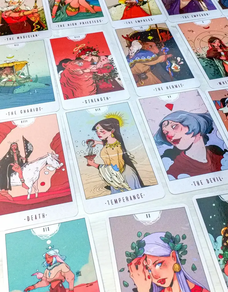 White Numen: A Sacred Animal Tarot Deck