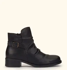 Nassima Flat Ankle Boots