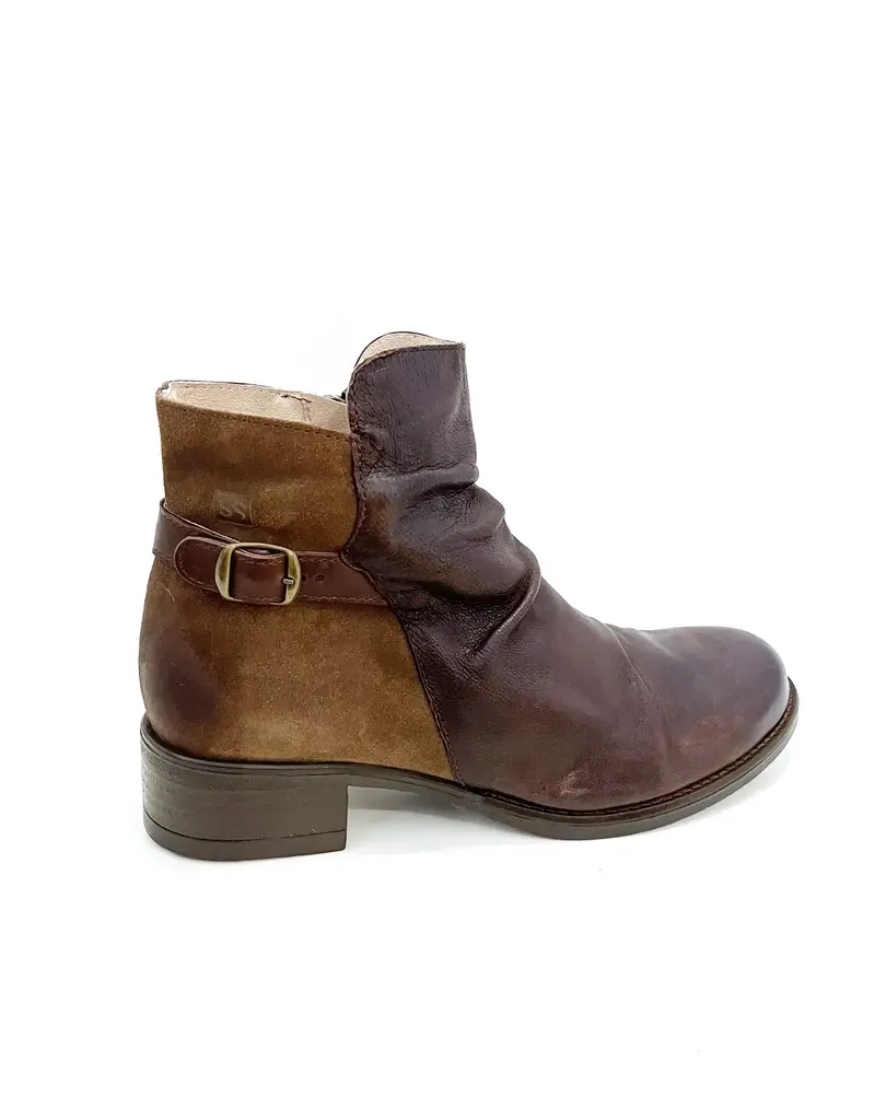 Nassima Flat Ankle Boots