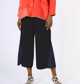 Fenini Eyelet Insert Crop Pants