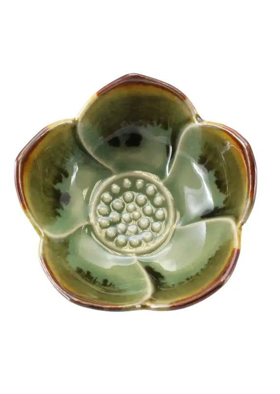 World Buyers Ceramic Lotus Dish
