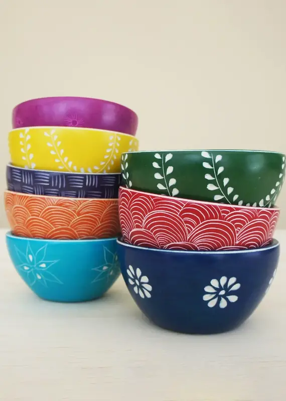 Venture Imports Two Pattern Bowl