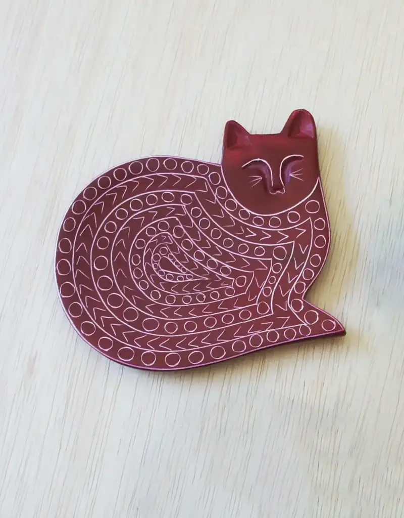 Venture Imports Hand-Carved Stone Cat Dish