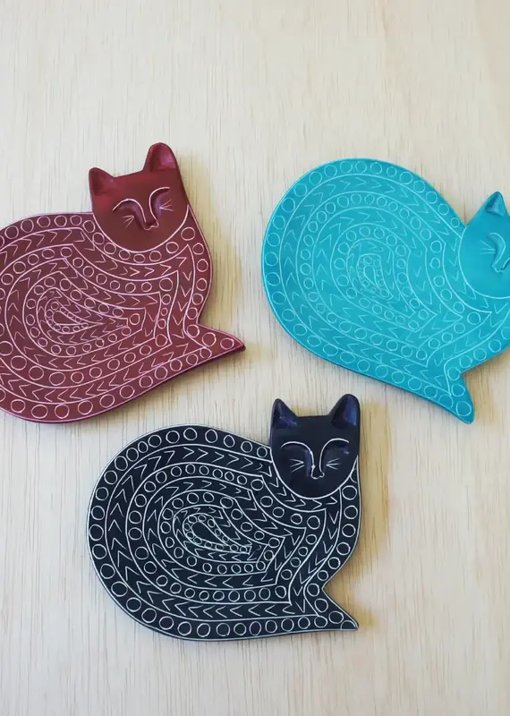 Venture Imports Hand-Carved Stone Cat Dish