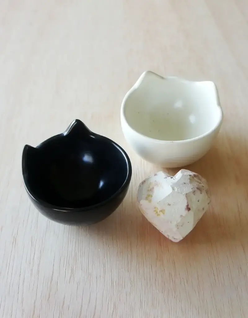 Venture Imports Cat Head Bowl
