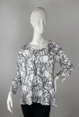 Nally & Millie 3/4 Sleeve Roundneck Top