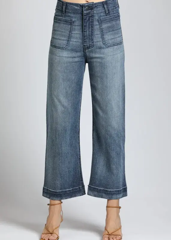 APNY Cropped Wide Leg Pants with Patch Pockets