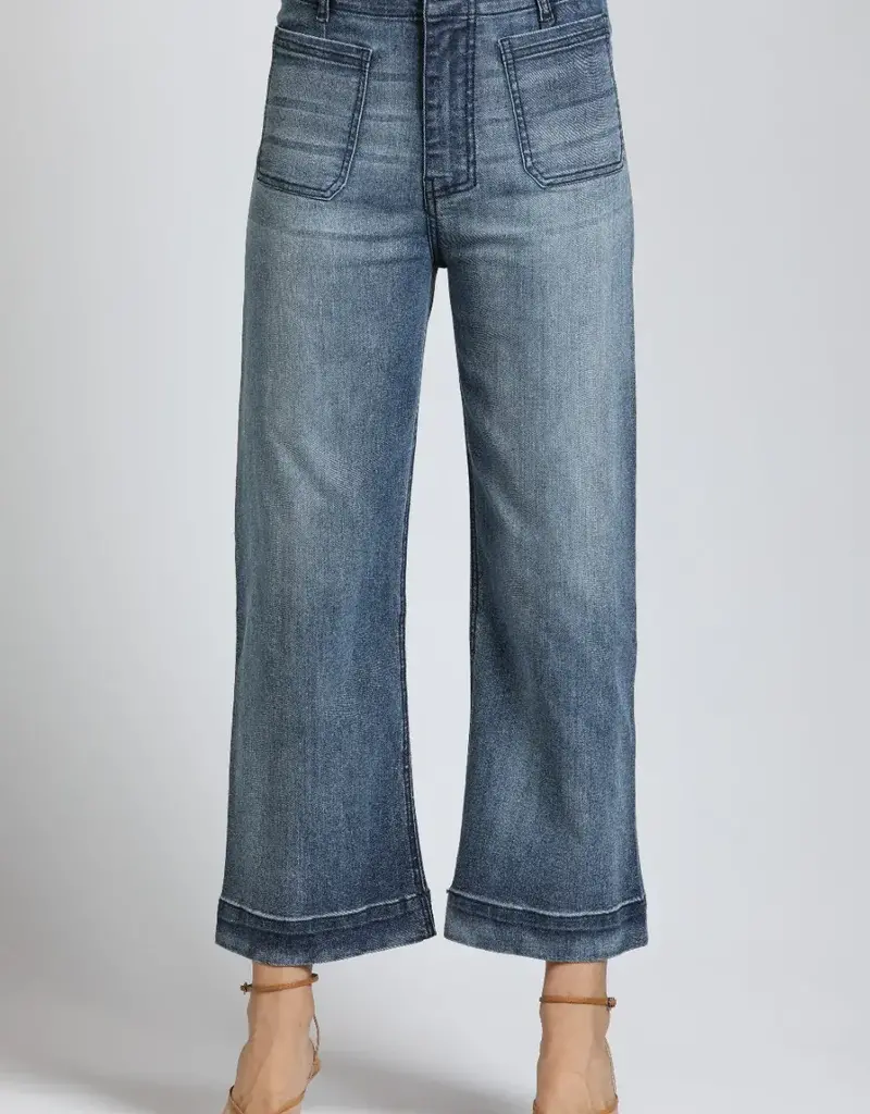APNY Cropped Wide Leg Pants with Patch Pockets