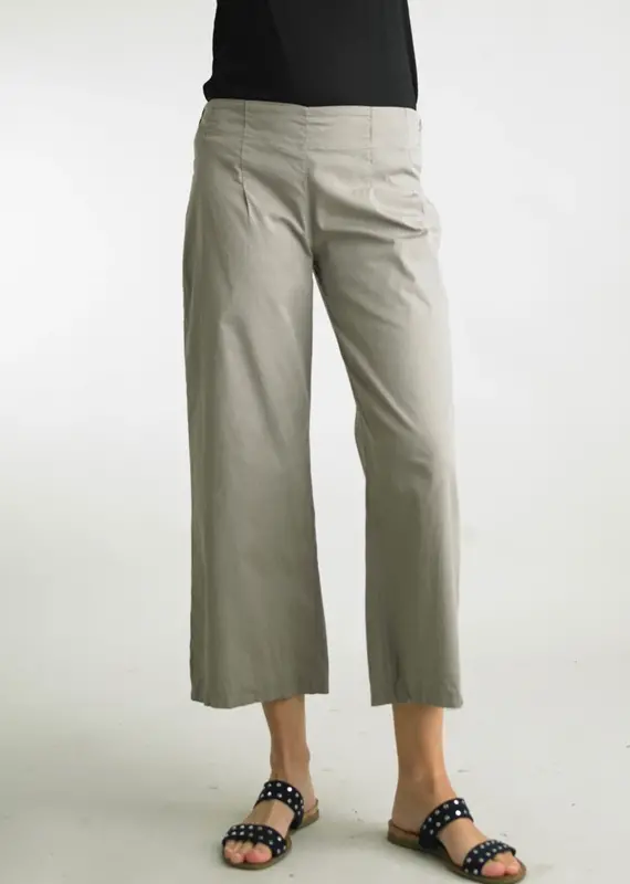 Tempo Paris Crop Pants