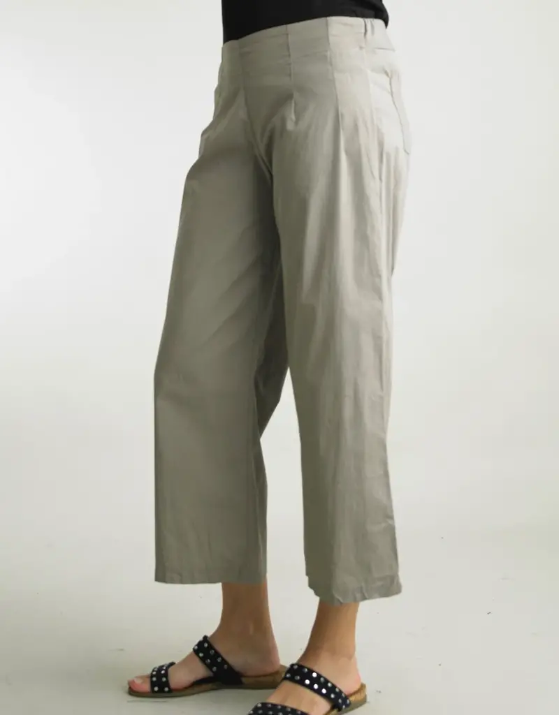 Tempo Paris Crop Pants