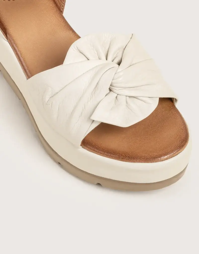 DNA Sustainable Torry Platform Sandals