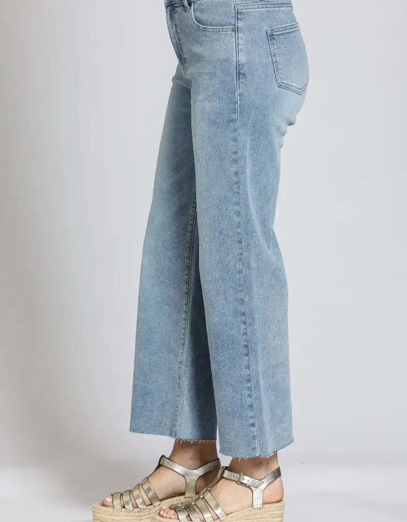 APNY Wide Leg Crop Jeans