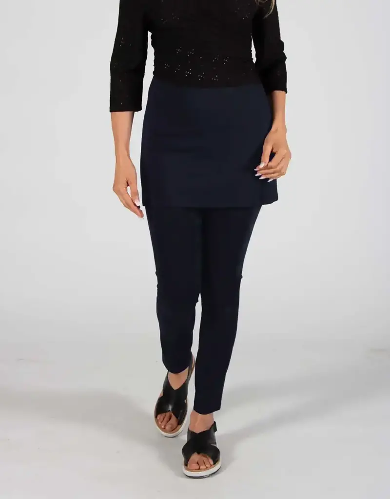 Pure Essence Skirted Leggings