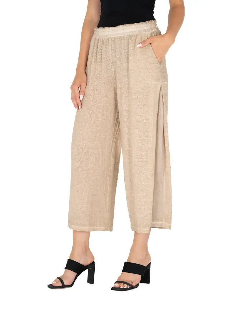 M Made In Italy Wide Leg Capri Pants