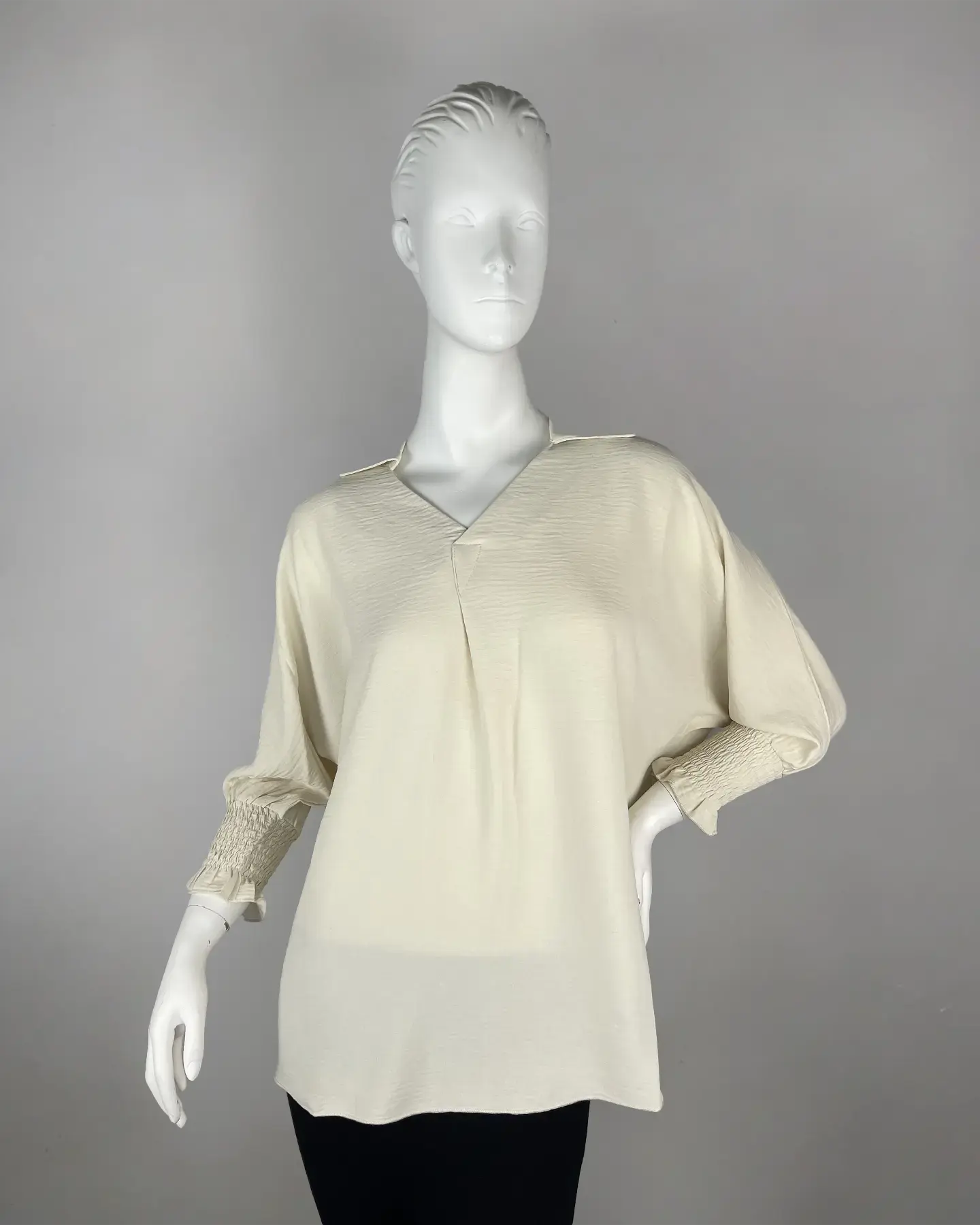トップス Tamango Tango Mango V-Neck Ruffle Sleeve Top - Coyote Moon