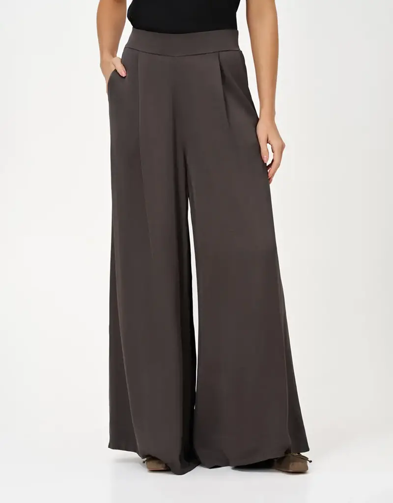 M Made In Italy Palazzo Pants