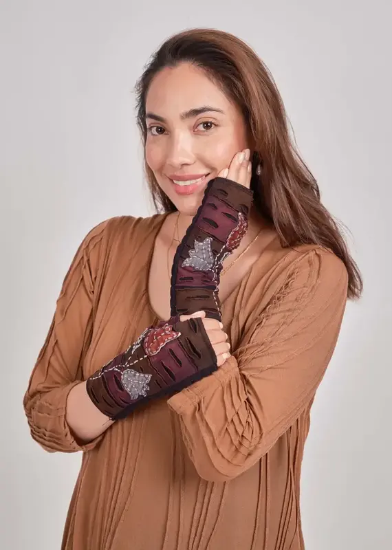 Windhorse Tulip Embroidered Cotton Handwarmers