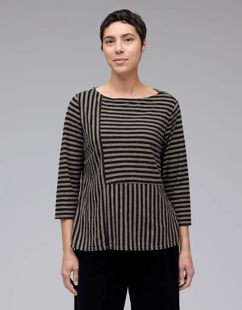 Cut Loose Patch Aline Boatneck Top