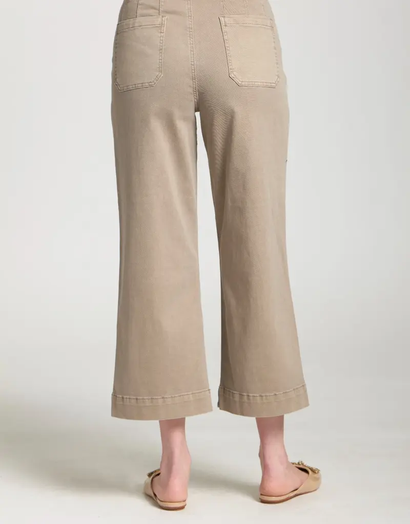 APNY Cropped Wide Leg Patch Pocket Pants