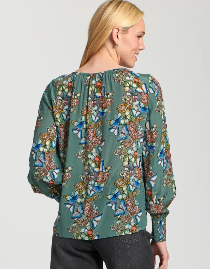 APNY Pullover With Smocked Cuff