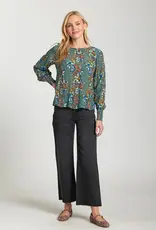 APNY Pullover With Smocked Cuff