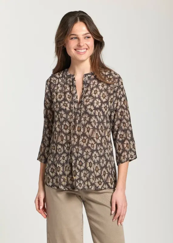 APNY V-Neck With Tassel