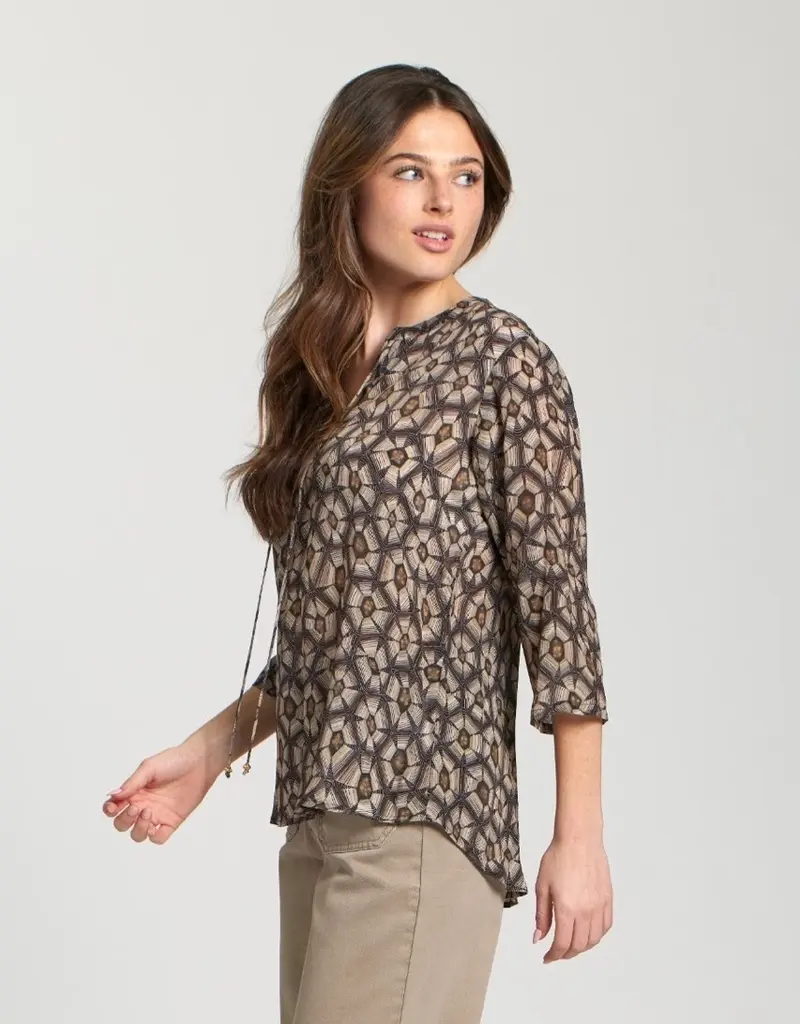 APNY V-Neck With Tassel