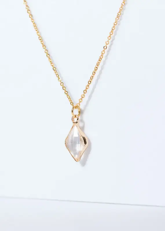 Edgy Petal Crystal Pendant Necklace