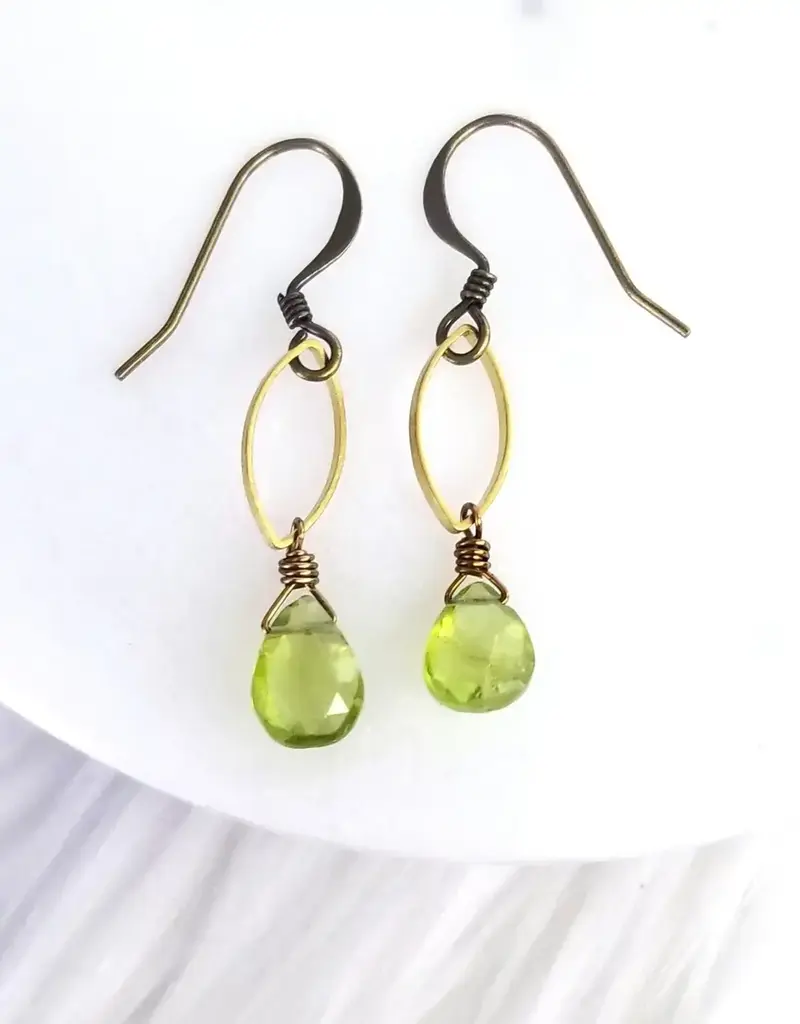 Edgy Petal Peridot Marquise Earrings