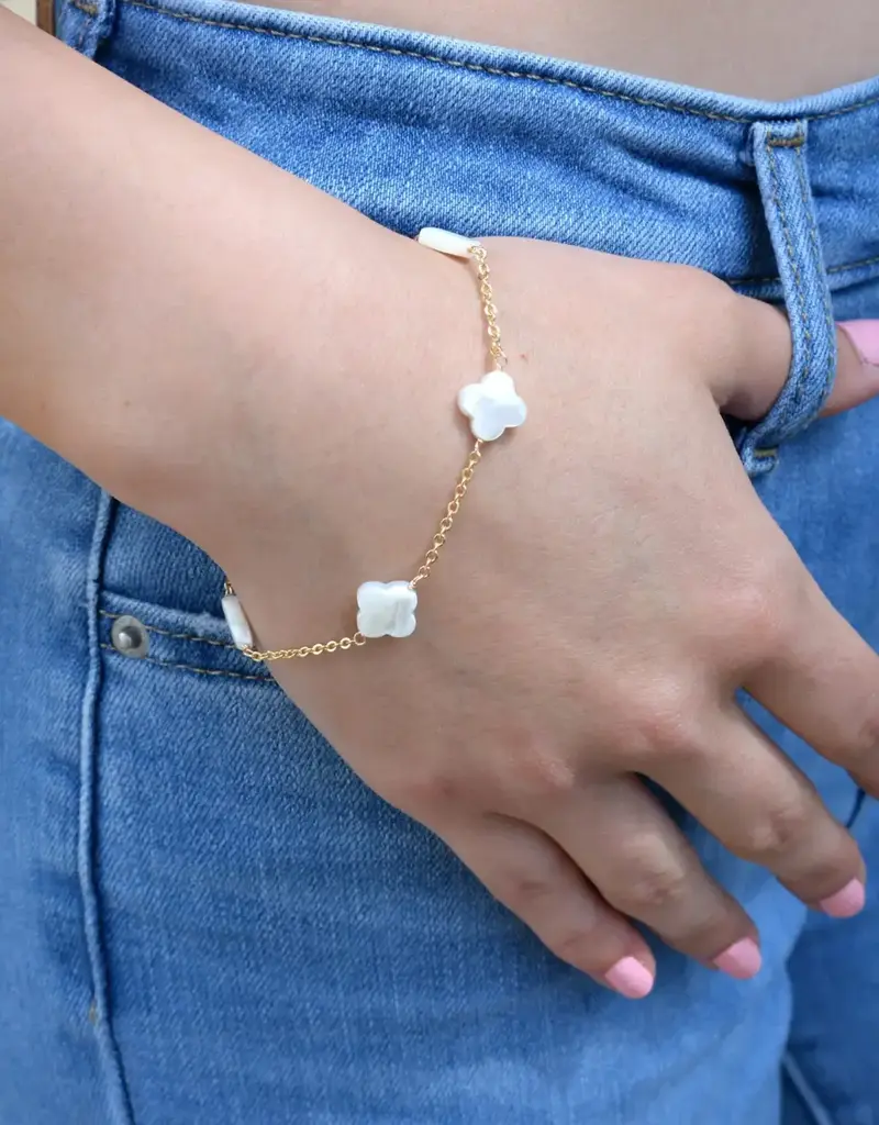 Edgy Petal Selene Bracelet